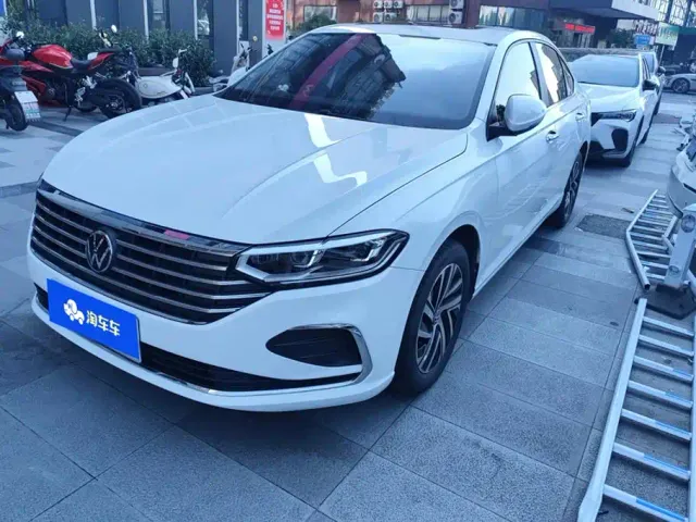Фотография автомобиля — Volkswagen Lavida