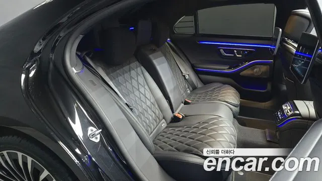 Mercedes-Benz S-Class — Фото автомобиля 11