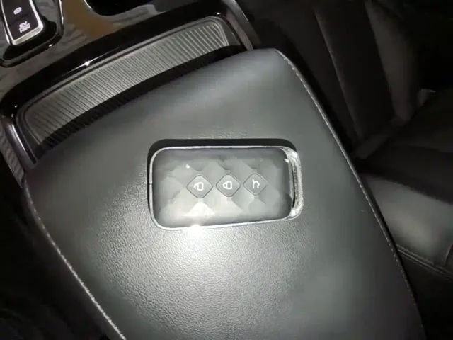 Wuling Starlight — Фото автомобиля 8