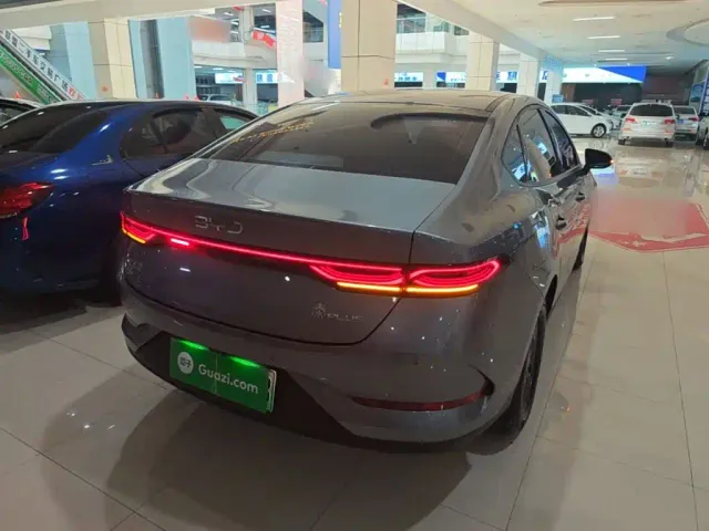 BYD Qin PLUS — Фото автомобиля 6