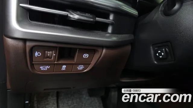 Hyundai Grandeur GN7 — Фото автомобиля 25