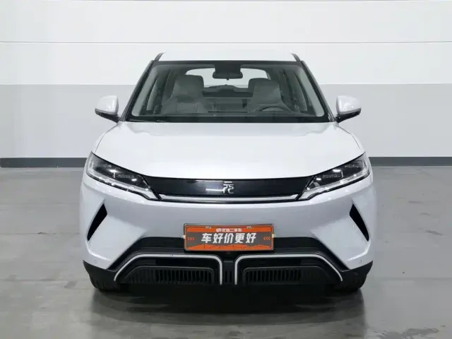 BYD Yuan UP — Фото автомобиля 3