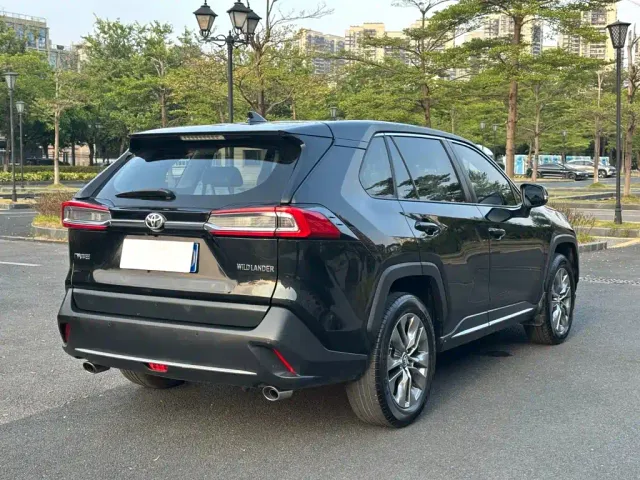 Toyota Wildlander — Фото автомобиля 17