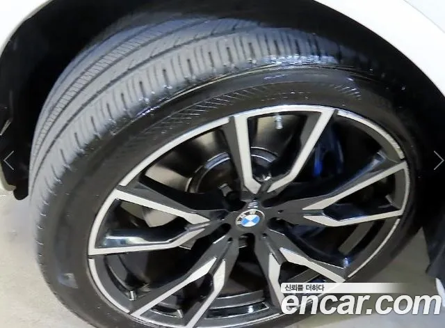 BMW X7 G07 — Фото автомобиля 20
