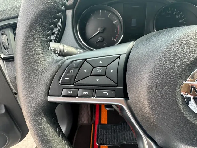 Nissan X-Trail — Фото автомобиля 7