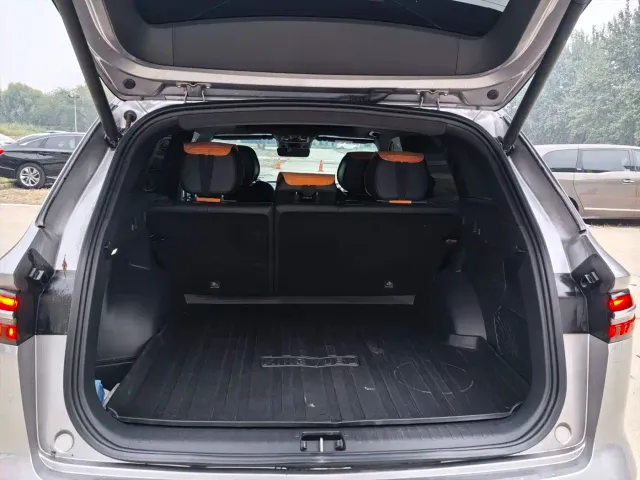 Geely Xingyue L — Фото автомобиля 11