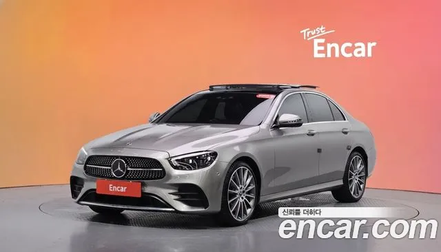 Фотография автомобиля — Mercedes-Benz E-Class W213