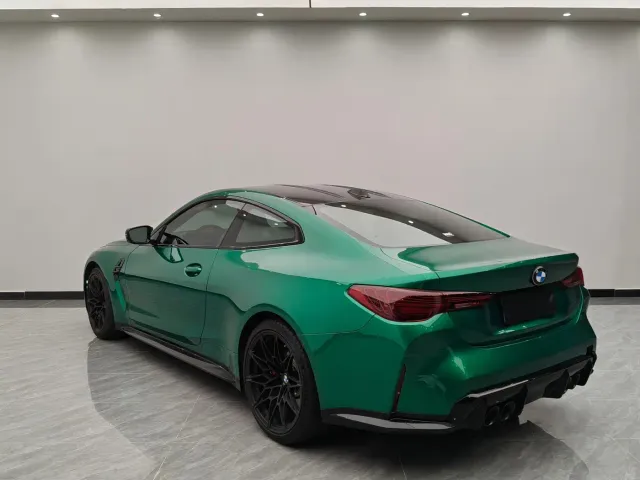BMW M4 — Фото автомобиля 6