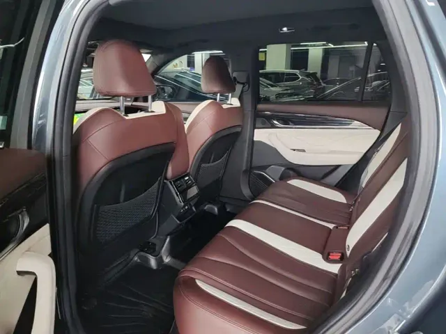Geely Xingyue L — Фото автомобиля 10