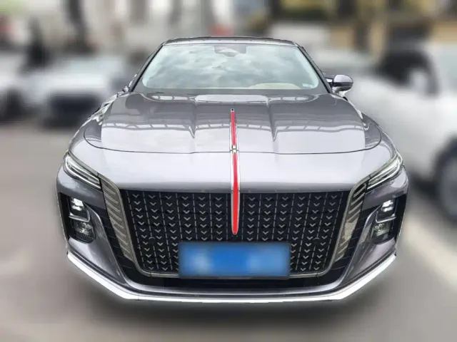 Hongqi H5 — Фото автомобиля 4