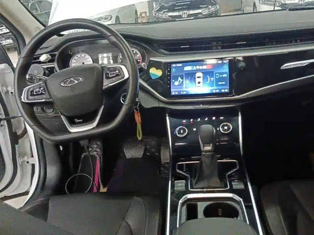 Chery Arrizo 5 — Фото автомобиля 9