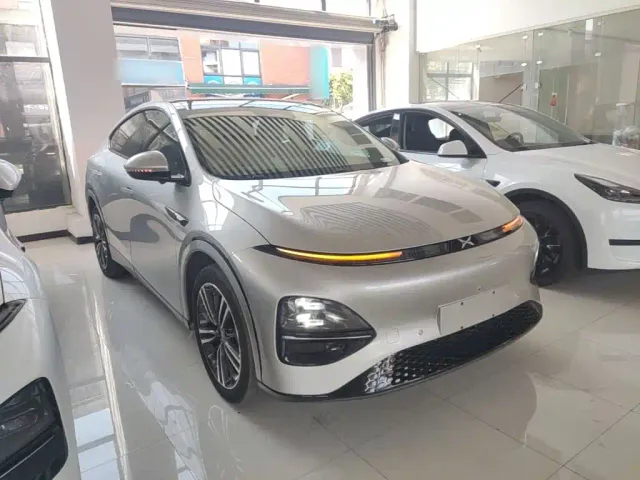 Xpeng G6 — Фото автомобиля 3