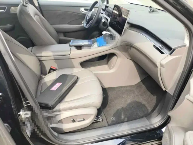 Shangjie SUV — Фото автомобиля 10