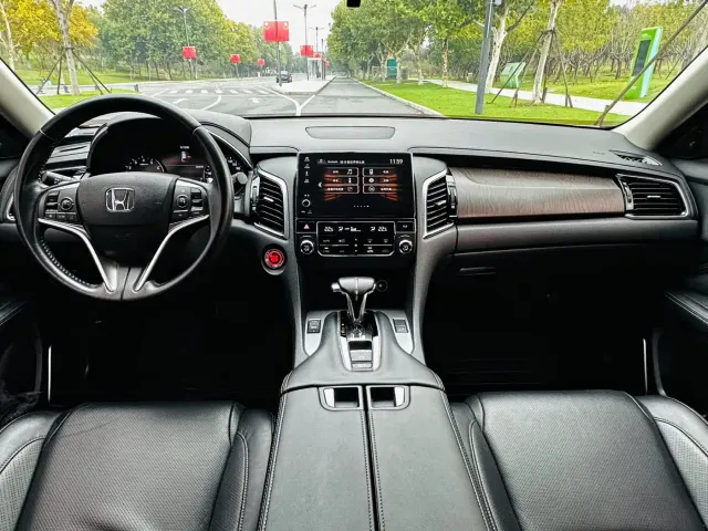 Honda Avancier — Фото автомобиля 12