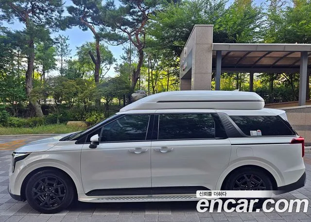 Kia Canival Новый Carnival 4 поколение Бензин 9 мест Hi-Limousine (Спецкузов) — Фото автомобиля 4