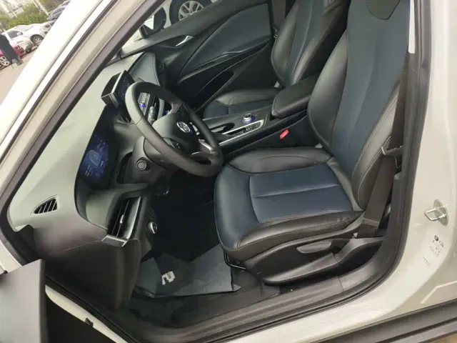 Buick Velite 6 — Фото автомобиля 14