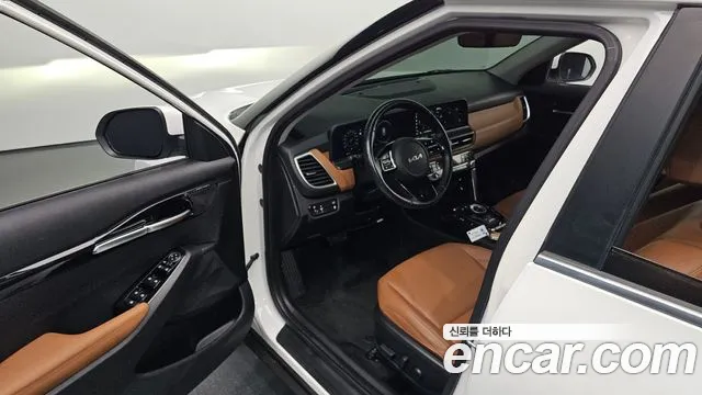 Kia Seltos New — Фото автомобиля 17