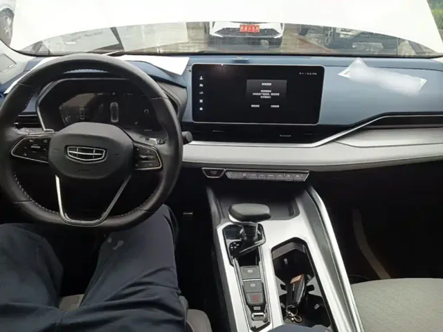 Geely Xingrui — Фото автомобиля 9