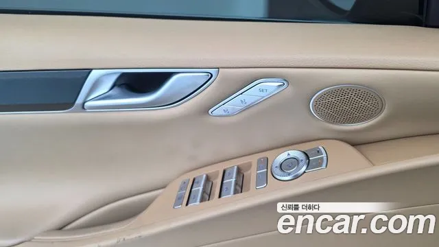 Genesis G80 RG3 — Фото автомобиля 13