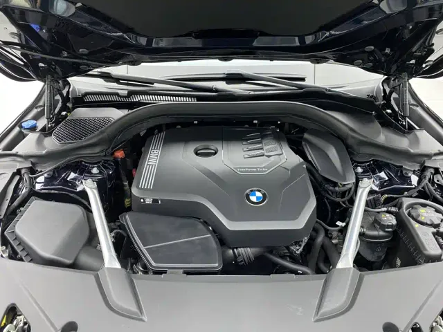 BMW 6 Series Gran Turismo — Фото автомобиля 4