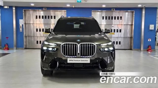 BMW X7 G07 — Фото автомобиля 3