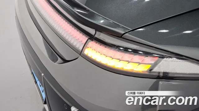 Hyundai Ioniq6 — Фото автомобиля 19