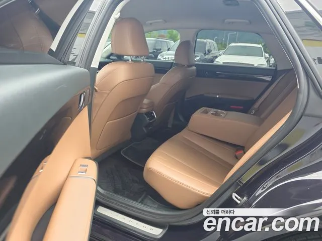Hyundai Grandeur — Фото автомобиля 8