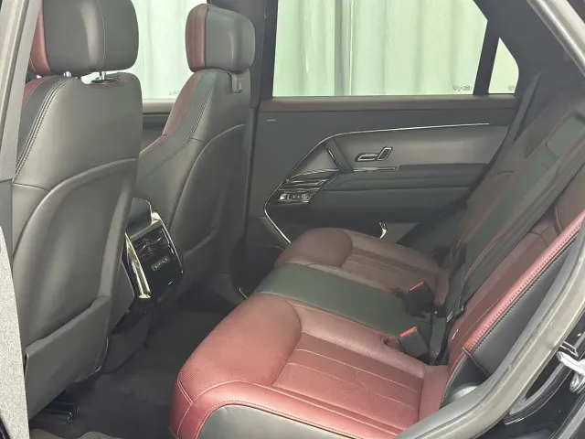 Land Rover Range Rover Sport — Фото автомобиля 27
