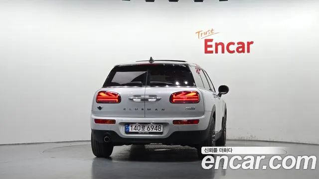 MINI Clubman — Фото автомобиля 4