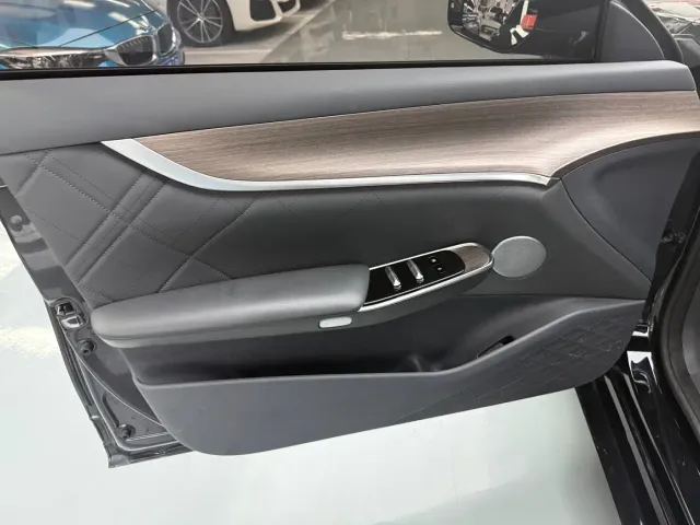 Changan Qiyuan A07 — Фото автомобиля 6