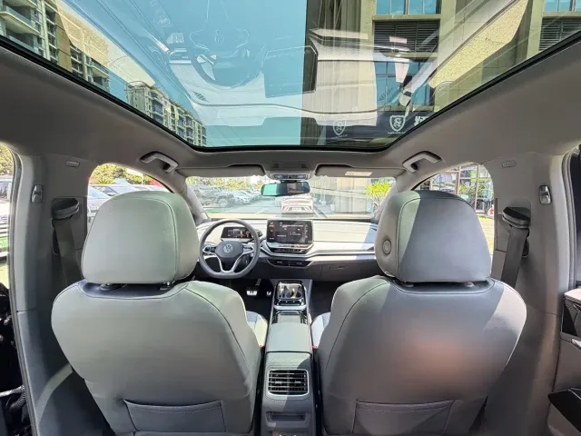 Volkswagen ID.4 CROZZ 2022 Standard Range PURE Edition — Фото автомобиля 8