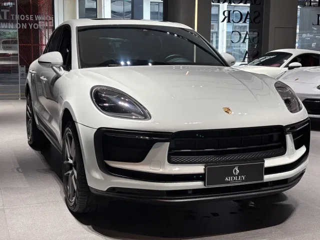 Porsche Macan — Фото автомобиля 3