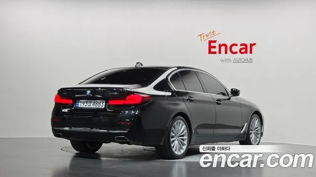 BMW 5 Series G30 — Фото автомобиля 2