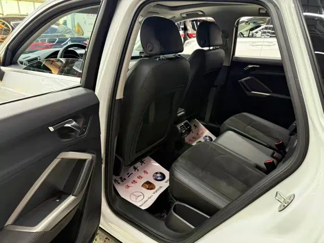 Audi Q3 — Фото автомобиля 8
