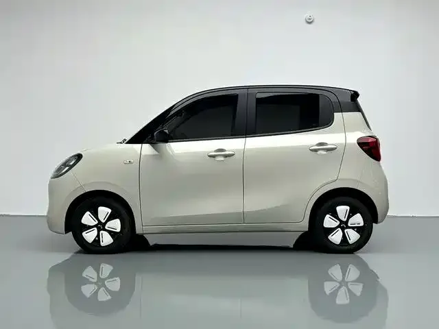 Wuling Hongguang Mini EV — Фото автомобиля 12