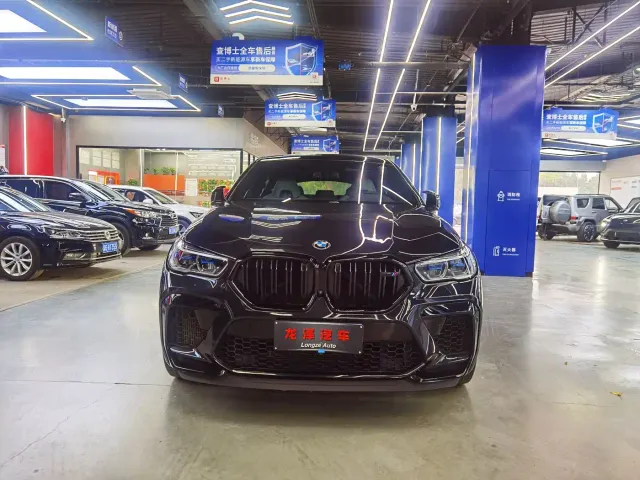 BMW X6 M — Фото автомобиля 2