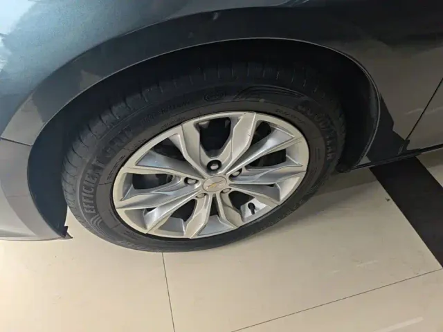 Chevrolet Malibu XL — Фото автомобиля 22