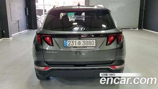 Hyundai Tucson Tucson (NX4) Бензин 1.6 турбо 2WD — Фото автомобиля 4