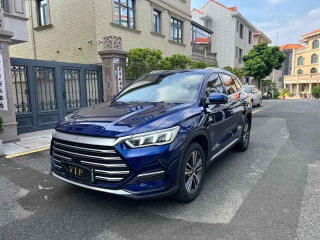 Фотография автомобиля — BYD Song Pro