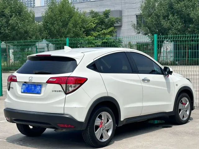 Honda Vezel — Фото автомобиля 7