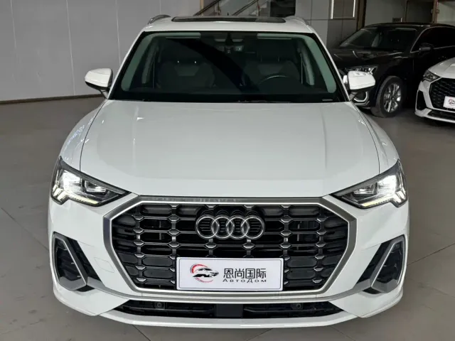 Audi Q3 — Фото автомобиля 2