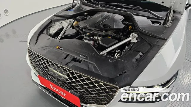 Genesis G80 Бензин 3.5 турбо AWD — Фото автомобиля 6