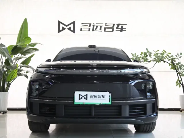 Li Auto L7 — Фото автомобиля 2