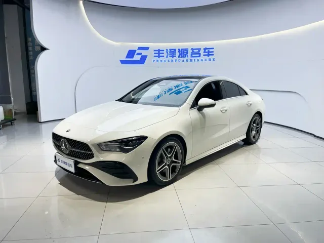 Фотография автомобиля — Mercedes-Benz CLA-Class