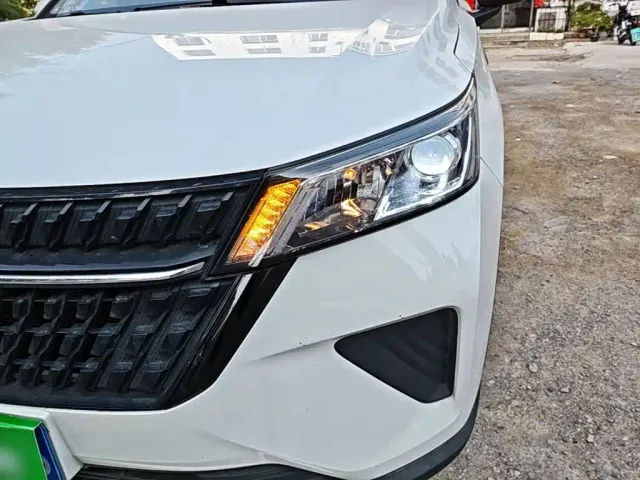 Wuling Asta — Фото автомобиля 23