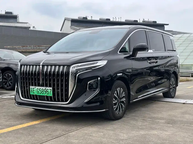 Фотография автомобиля — Hongqi HQ9 PHEV