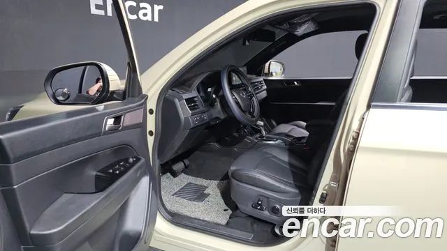 KG_Mobility_Ssangyong Rexton Новый Rexton Sport Khan Дизель 2.2 4WD — Фото автомобиля 10