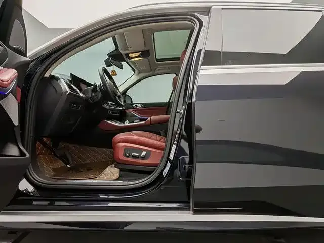 BMW X5 — Фото автомобиля 9