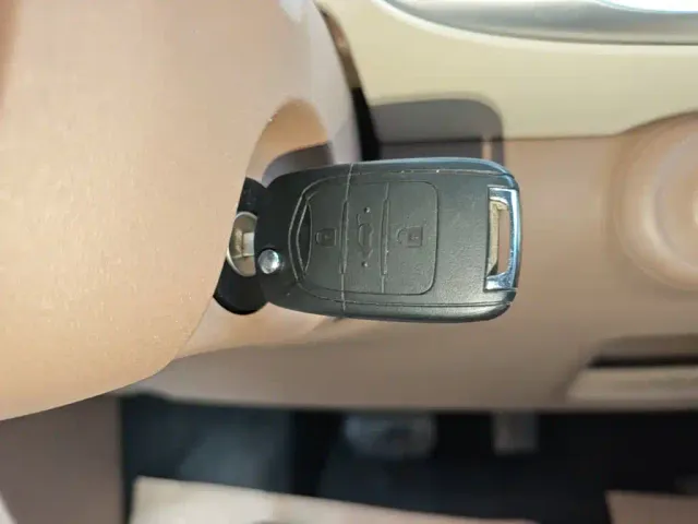 Wuling Hongguang Mini EV — Фото автомобиля 8