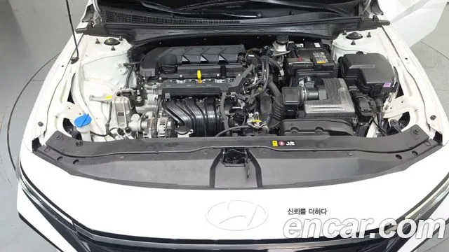 Hyundai AVANTE Новый Avante (CN7) — Фото автомобиля 6